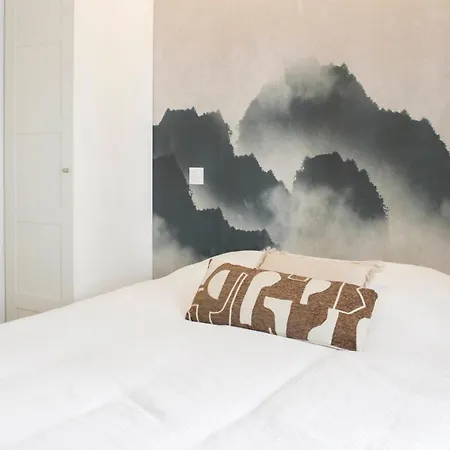 Bright With Wifi Near Montmartre Appartement